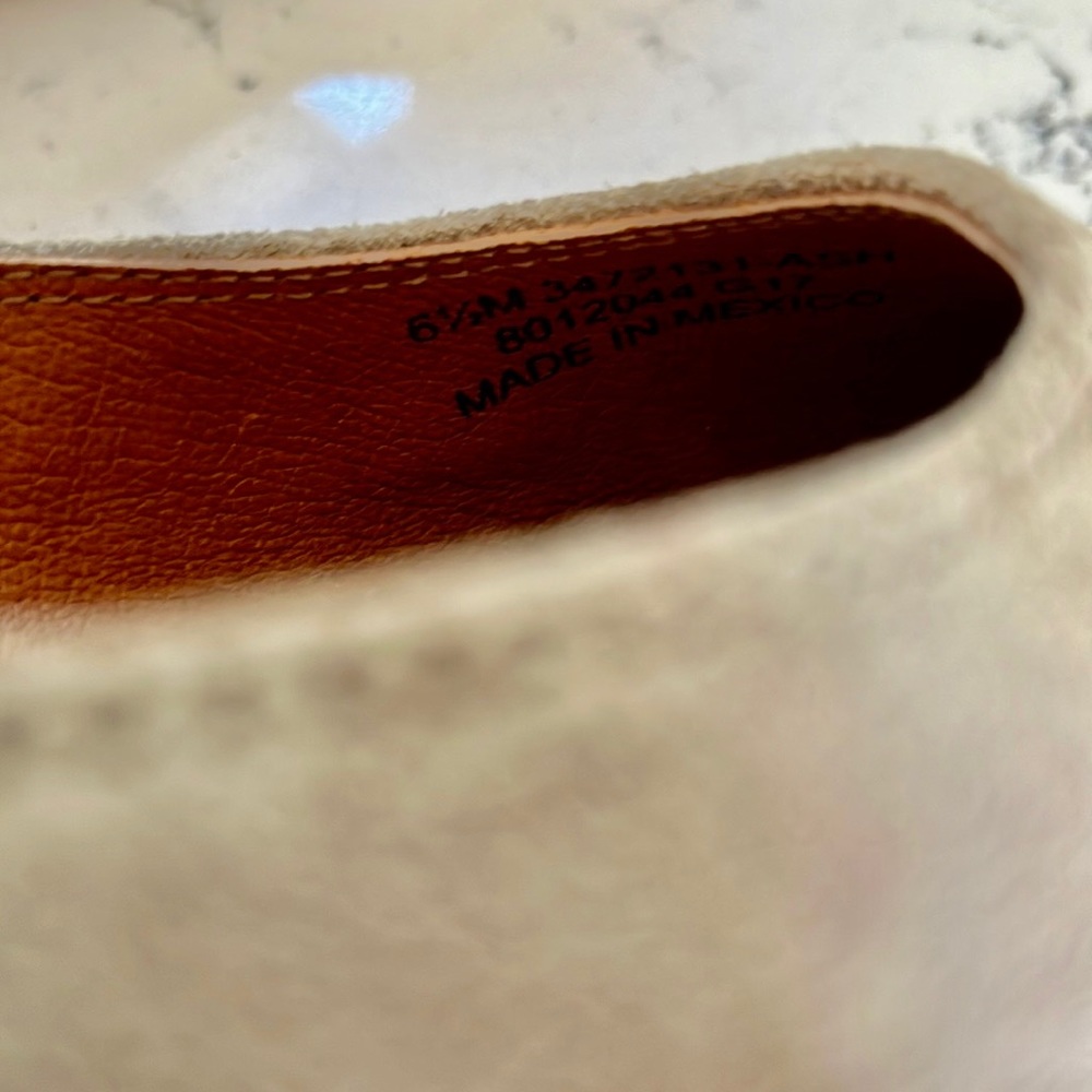 Frye Ash Suede Carson Ankle Strap Ballets Flats - Picture 13 of 14
